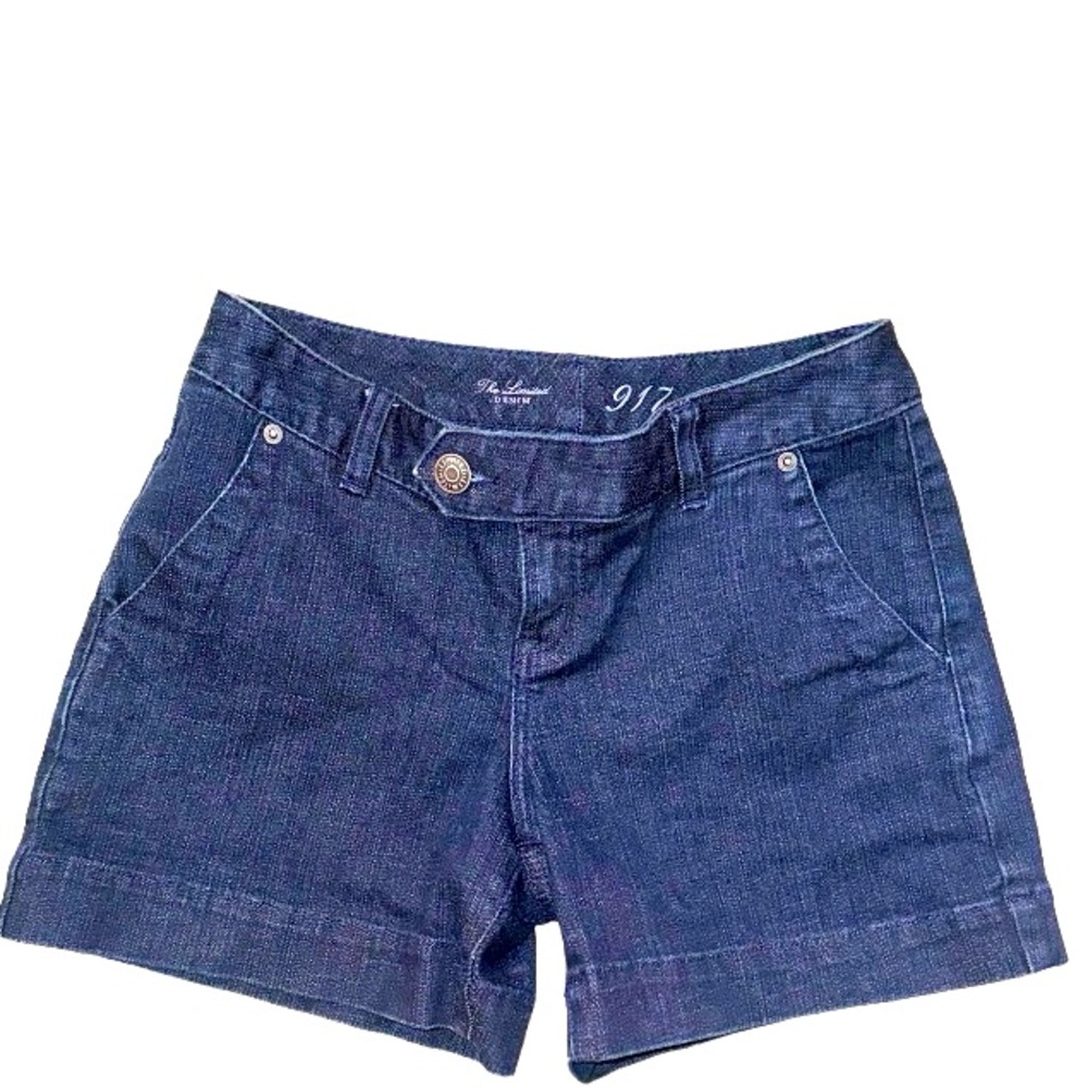 The LIMITED dark denim classic dressy shorts women’s size 4